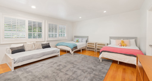 Residential Premium Image