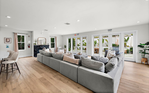 Residential Premium Main Image