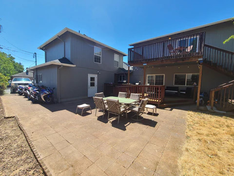 Residential Premium Image