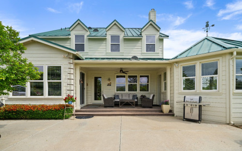 Residential Premium Main Image