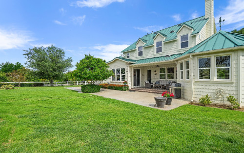 Residential Premium Image