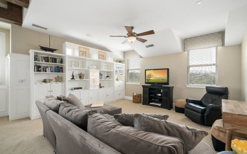 Residential Premium Image