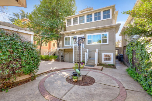 Residential Premium Main Image