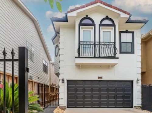 Residential Premium Main Image