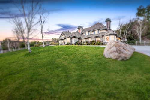 Residential Premium Image