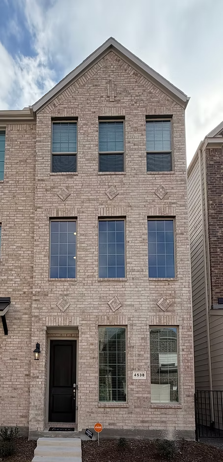 Residential Premium Main Image