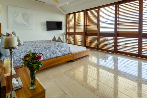 Residential Premium Main Image