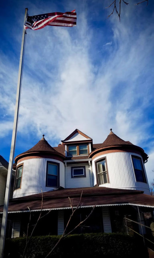 Residential Premium Main Image