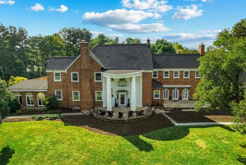 Residential Premium Main Image