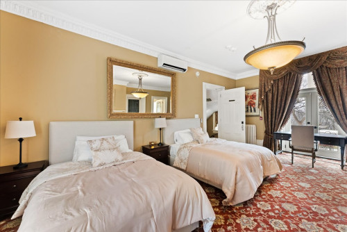 Residential Premium Image