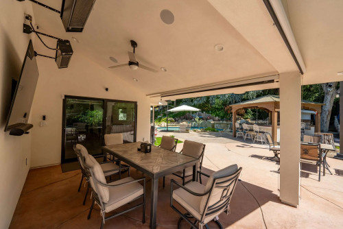 Residential Premium Image