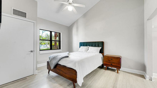 Residential Premium Image