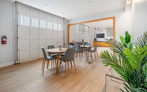 Residential Premium Image