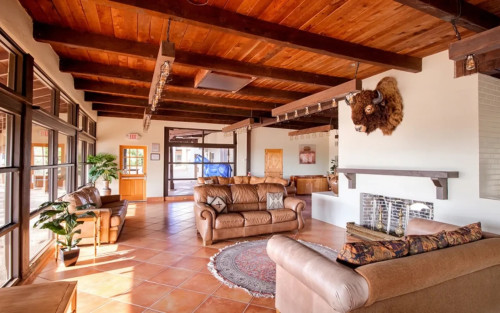 Residential Premium Main Image