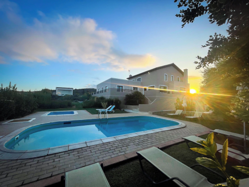 Residential Premium Main Image