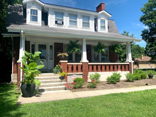 Residential Premium Image