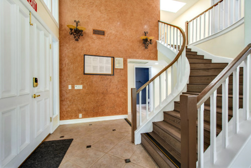 Residential Premium Image