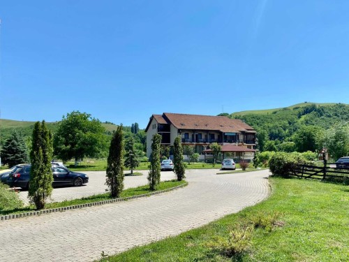 Residential Premium Main Image