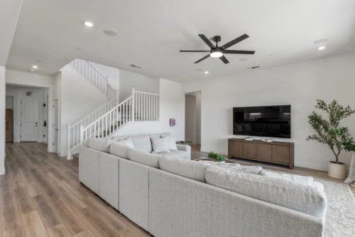 Residential Premium Main Image