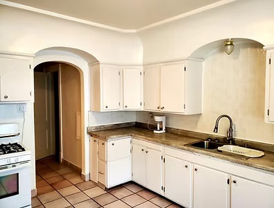 Residential Premium Image