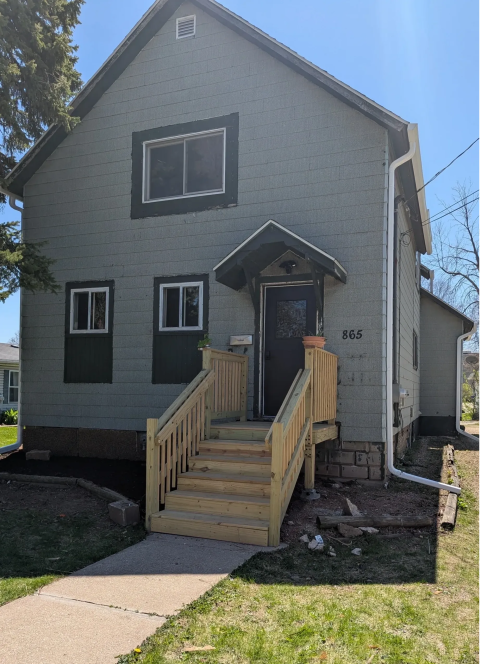 Residential Premium Main Image