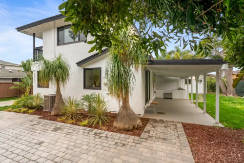 Residential Premium Image
