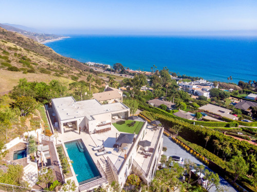 Residential Premium Image