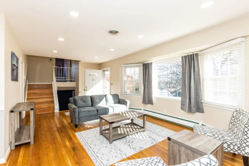 Residential Premium Main Image