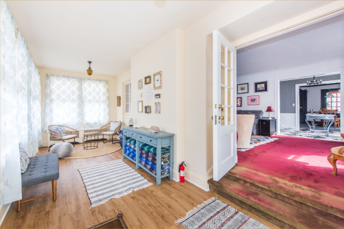 Residential Premium Image