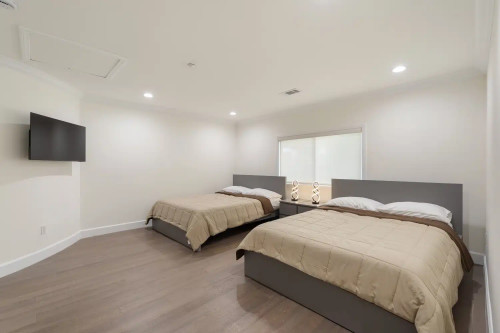 Residential Premium Image