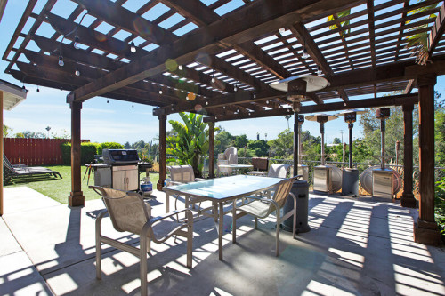 Residential Premium Image