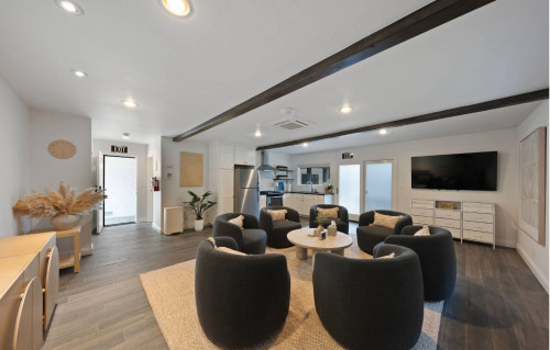 Residential Premium Image