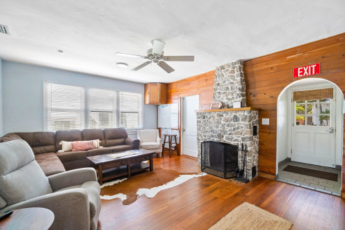 Residential Premium Image