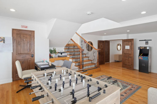Residential Premium Image