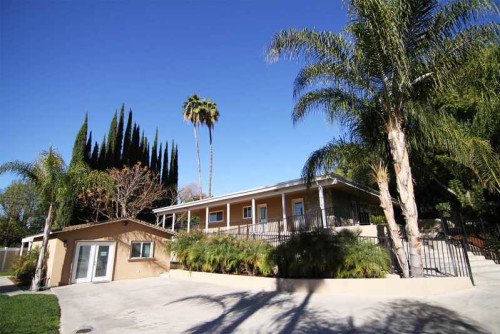 Residential Premium Image
