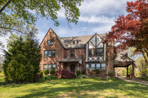 Residential Premium Main Image