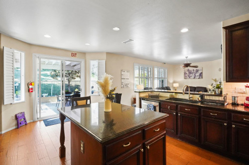 Residential Premium Image