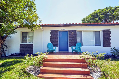 Residential Premium Image