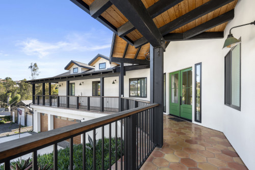 Residential Premium Image