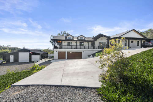 Residential Premium Image