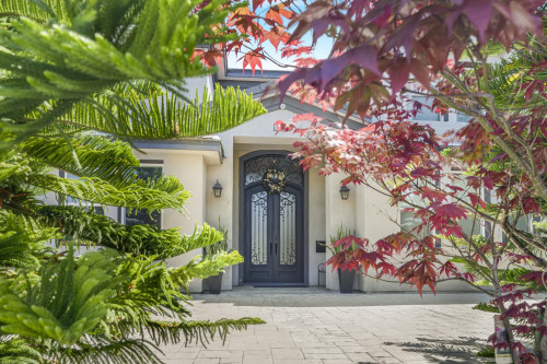 Residential Premium Main Image