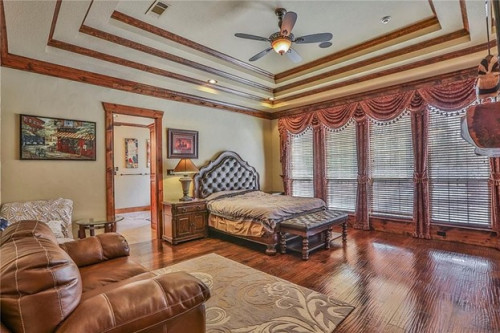Residential Premium Image