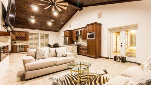 Residential Premium Image