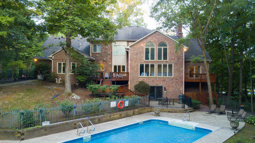 Residential Premium Image
