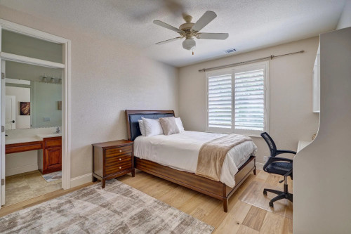 Residential Premium Image