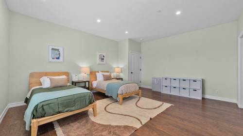 Residential Premium Image