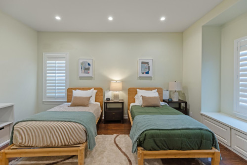 Residential Premium Image