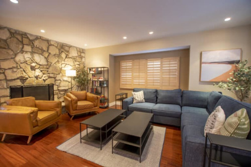 Residential Premium Image