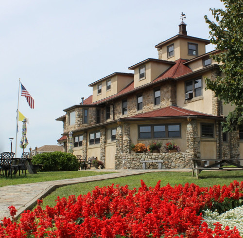 Residential Premium Main Image