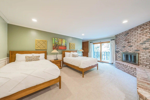 Residential Premium Image